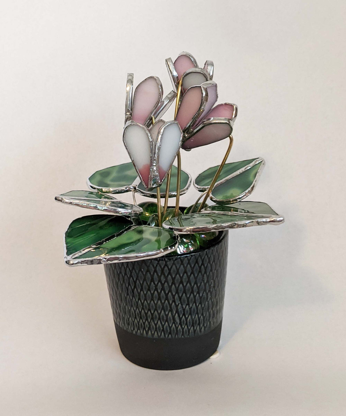 3D Cyclamen flower stained glass TUTORIAL pattern