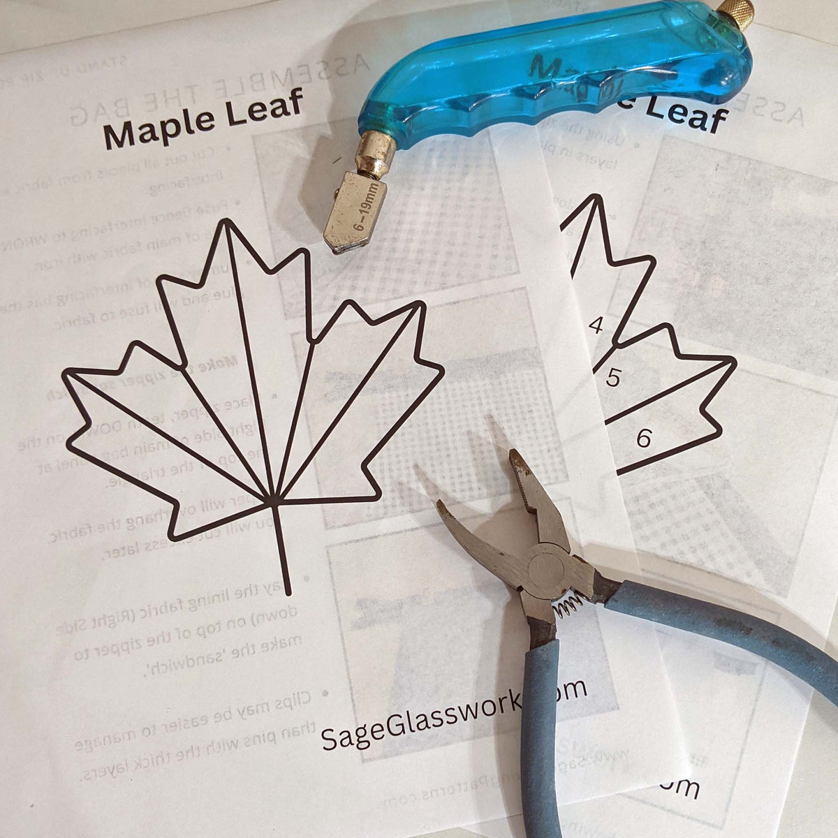 Maple Leaf stained glass pattern