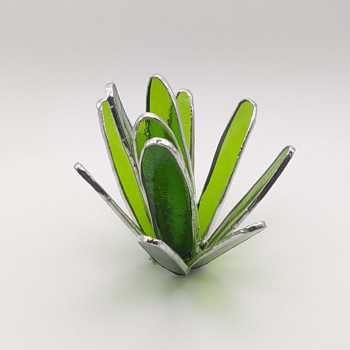 3D Narrow Leaf Succulent TUTORIAL, stained glass pattern